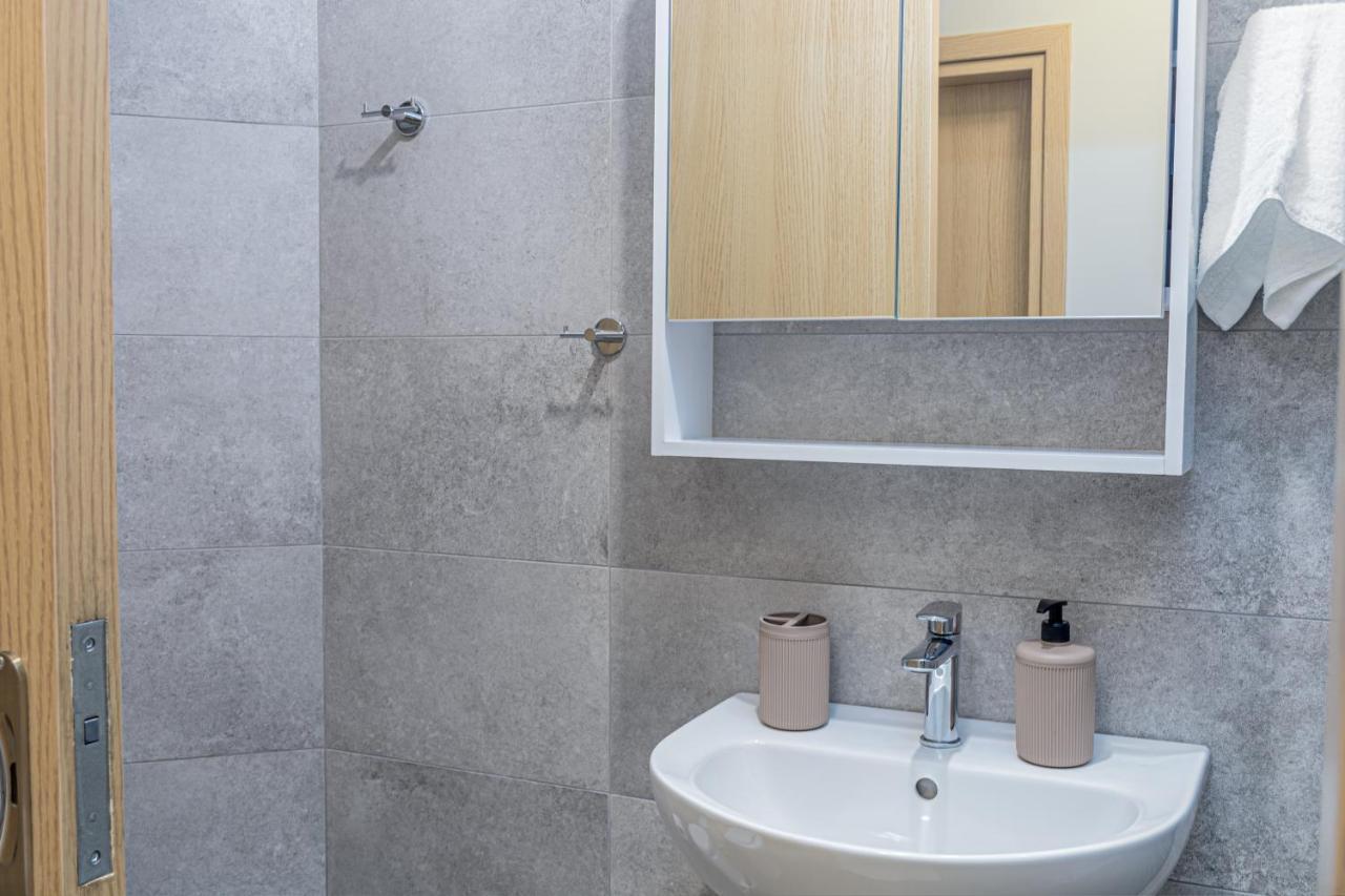 J&T Apartment - 150M From The Beach Kota Zakynthos Bagian luar foto